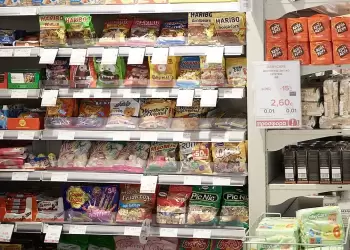 Στα ράφια των σούπερ μάρκετ - Πάνω από 2.000 προϊόντα με χαμηλότερες τιμές το εύρος των μειώσεων Στα ράφια των σούπερ μάρκετ – Πάνω από 2.000 προϊόντα με χαμηλότερες τιμές το εύρος των μειώσεων