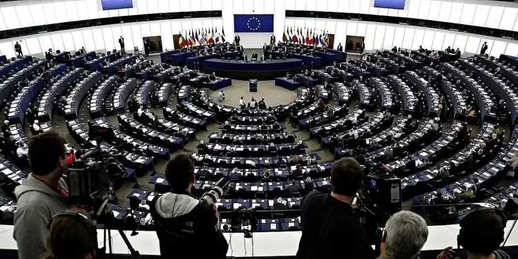 Το Ευρωπαϊκό Κοινοβούλιο ενέκρινε ψήφισμα για την προστασία του ευρωπαϊκού αθλητισμού – Τι σημαίνει αυτό για το Nba Europe