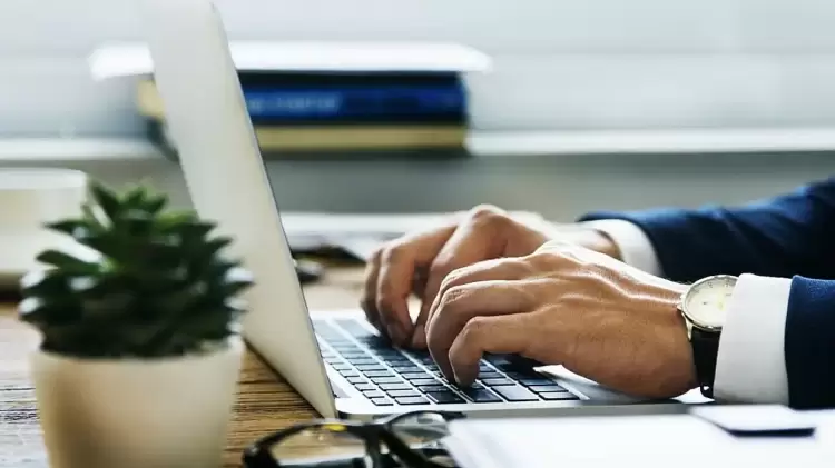 Τρία προγράμματα για 40.000 θέσεις εργασίας