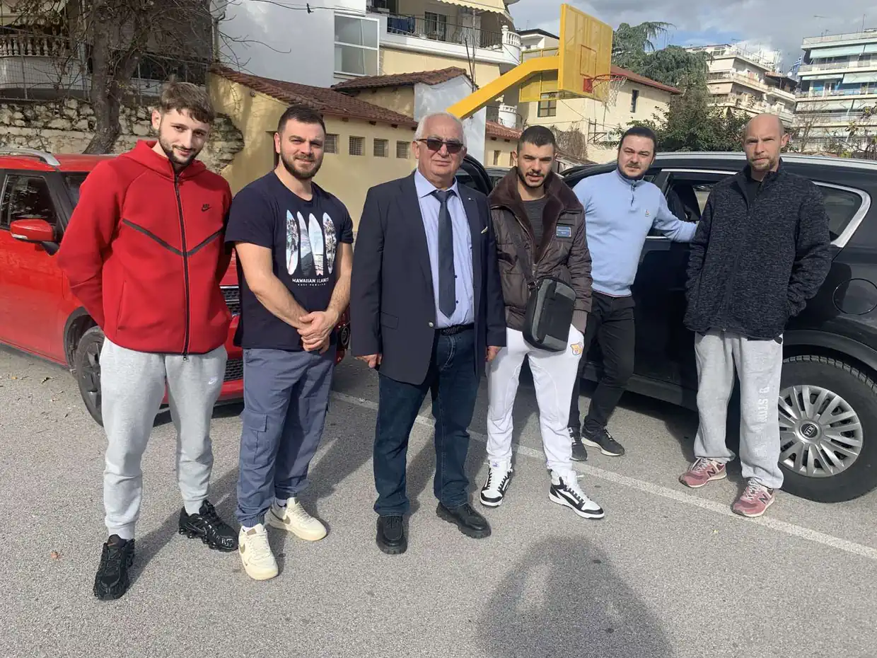 Εκλογές ΔΕΕΠ Πιερίας: Άνοιξαν οι κάλπες στο 5ο Γυμνάσιο Κατερίνης (Δηλώσεις & εικόνες) Εκλογές ΔΕΕΠ Πιερίας: Άνοιξαν οι κάλπες στο 5ο Γυμνάσιο Κατερίνης