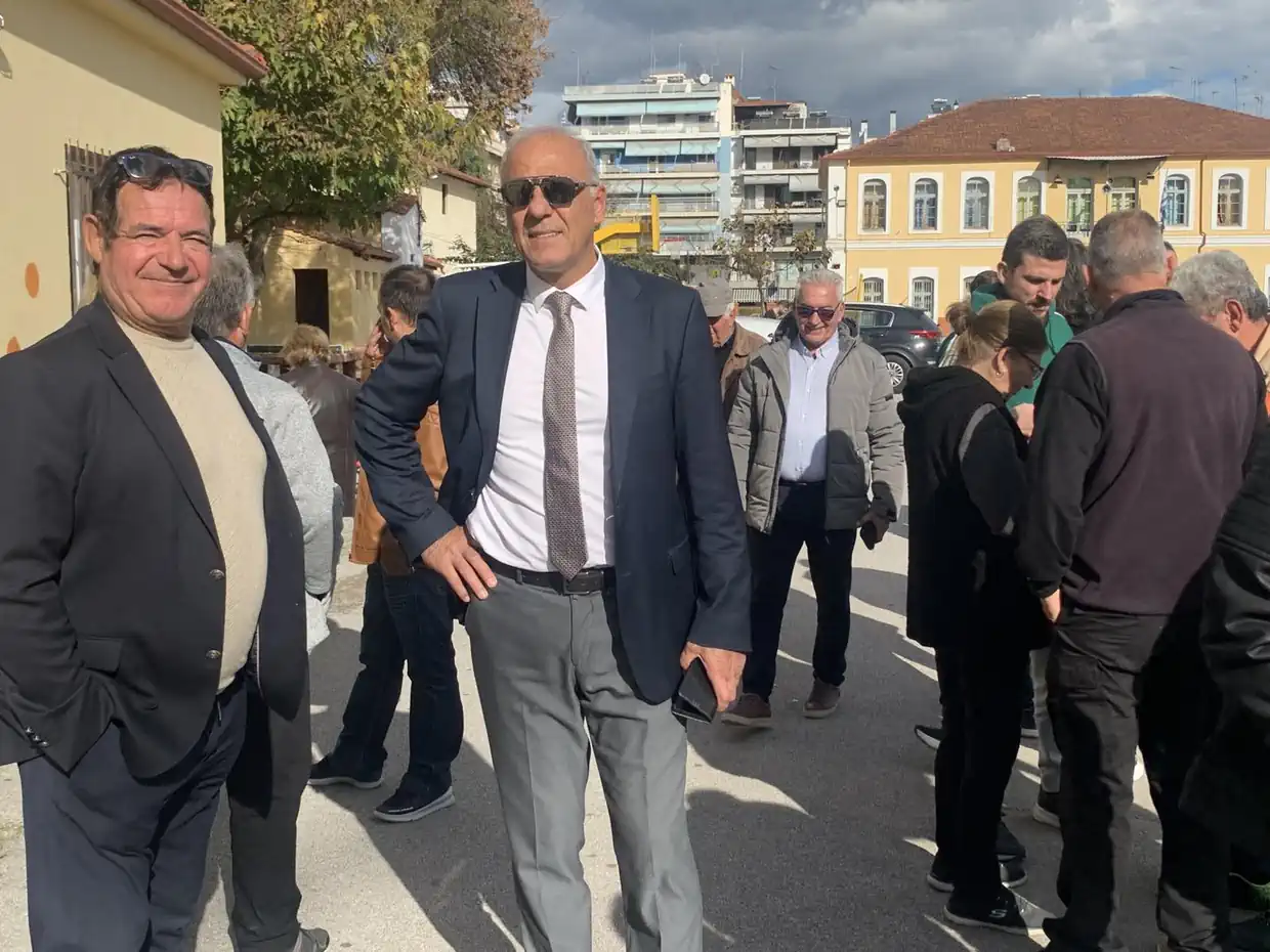 Εκλογές ΔΕΕΠ Πιερίας: Άνοιξαν οι κάλπες στο 5ο Γυμνάσιο Κατερίνης (Δηλώσεις & εικόνες) Εκλογές ΔΕΕΠ Πιερίας: Άνοιξαν οι κάλπες στο 5ο Γυμνάσιο Κατερίνης (Δηλώσεις & εικόνες)