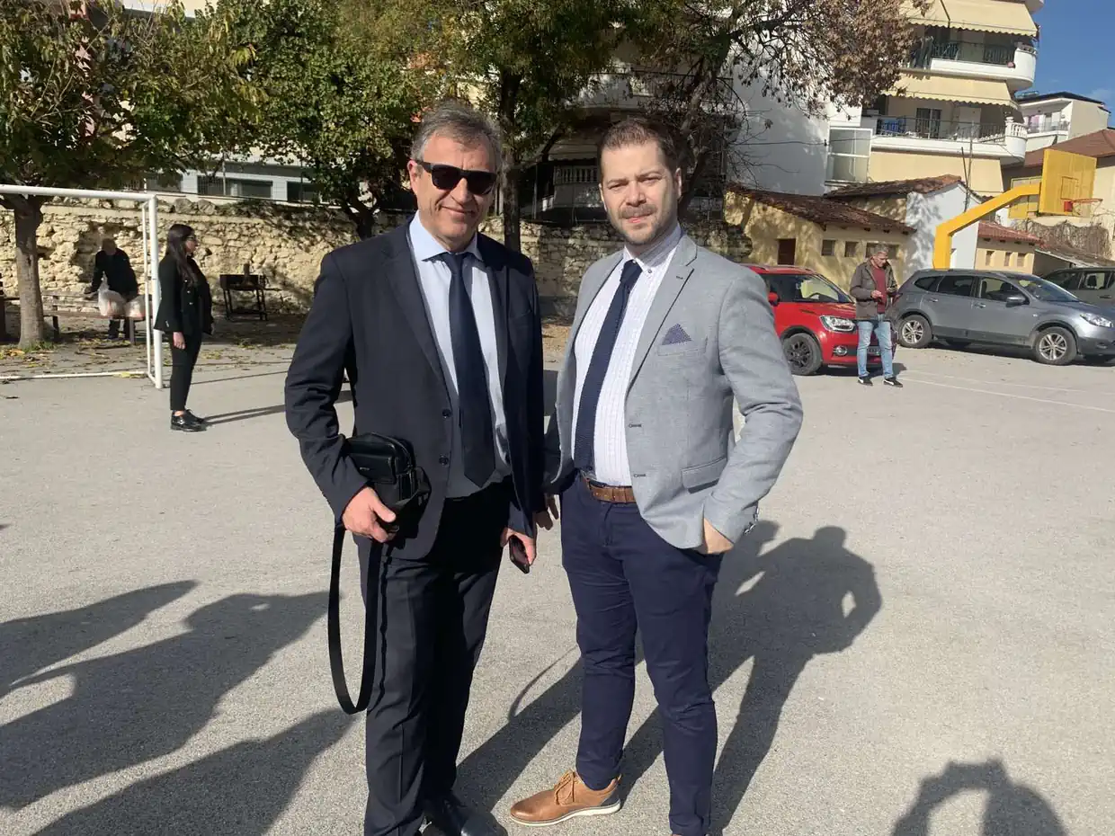 Εκλογές ΔΕΕΠ Πιερίας: Άνοιξαν οι κάλπες στο 5ο Γυμνάσιο Κατερίνης (Δηλώσεις & εικόνες) Εκλογές ΔΕΕΠ Πιερίας: Άνοιξαν οι κάλπες στο 5ο Γυμνάσιο Κατερίνης