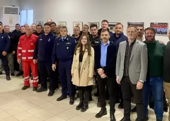 Η Ένωση Αστυνομικών Πιερίας παρέδωσε τρία κιτ πρώτων βοηθειών μάχης Η Ένωση Αστυνομικών Πιερίας παρέδωσε τρία κιτ πρώτων βοηθειών μάχης