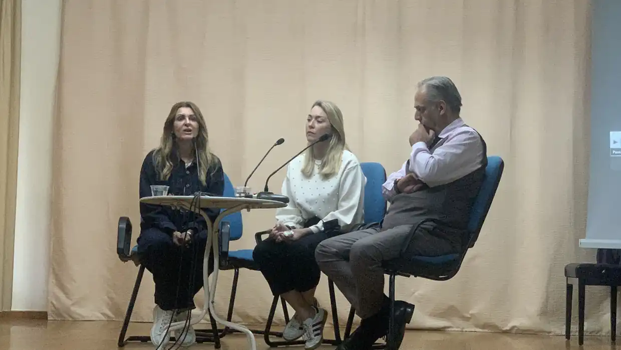 Βημα..τίζοντας: Φωτεινά παραδείγματα στο 4ο Συνέδριο «Δώρο και Γέφυρα Ζωής» Φωτεινά παραδείγματα στο 4ο Συνέδριο «Δώρο και Γέφυρα Ζωής»