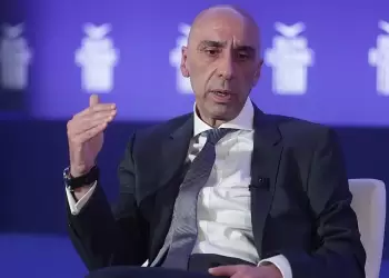 Γιάννης Μπρατάκος: Δασμοί στα μικροδέματα – Γιατί ενισχύουν τον δίκαιο ανταγωνισμό