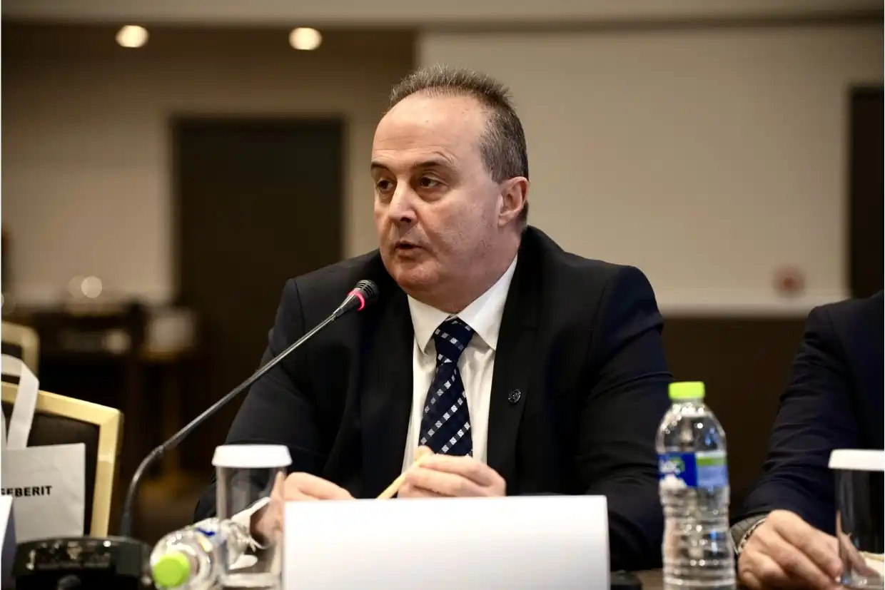 Ηρακλής Τσιτλακίδης: «Προχωράμε με σχέδιο και φωνή ισχυρή» Ηρακλής Τσιτλακίδης: «Προχωράμε με σχέδιο και φωνή ισχυρή»