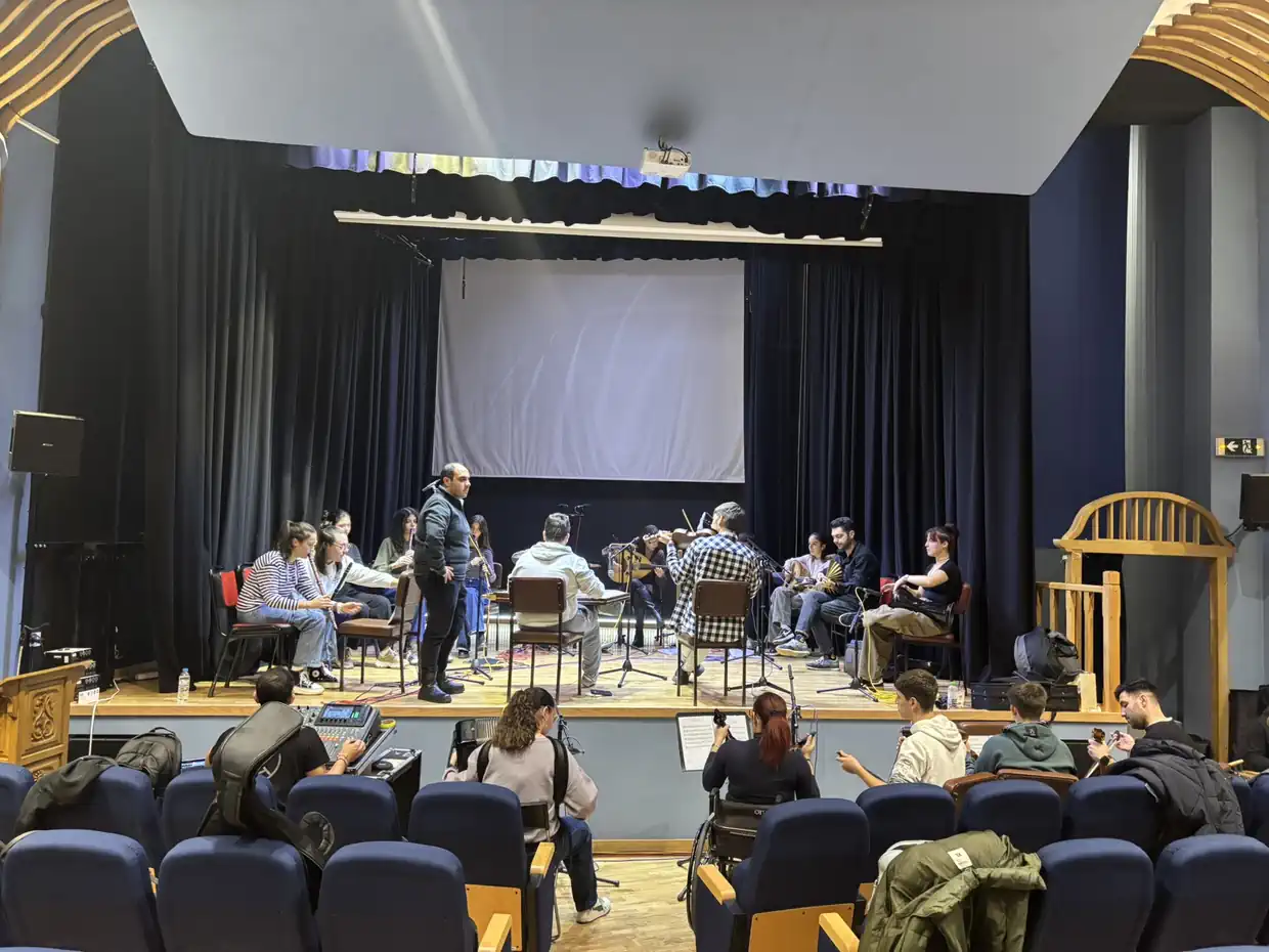 Ηχογράφηση τραγουδιών από τη Χορωδία και Ορχήστρα της Σχολής Βυζαντινής Μουσικής Κατερίνης