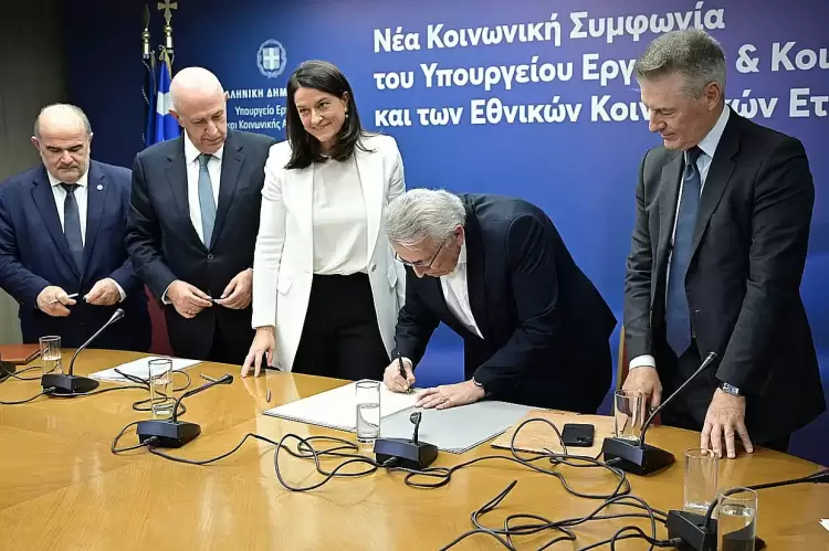 Οι τέσσερις αλλαγές στις συλλογικές συμβάσεις και η κοινωνική συμφωνία 2026