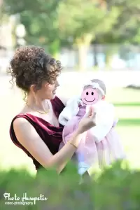 Όμορφη βάπτιση της Ιωάννας στον Λουτρό Αλεξάνδρειας – Ευχές στους γονείς