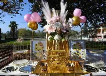 Όμορφη βάπτιση της Ιωάννας στον Λουτρό Αλεξάνδρειας – Ευχές στους γονείς