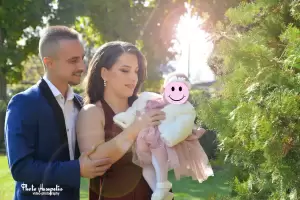 Όμορφη βάπτιση της Ιωάννας στον Λουτρό Αλεξάνδρειας – Ευχές στους γονείς