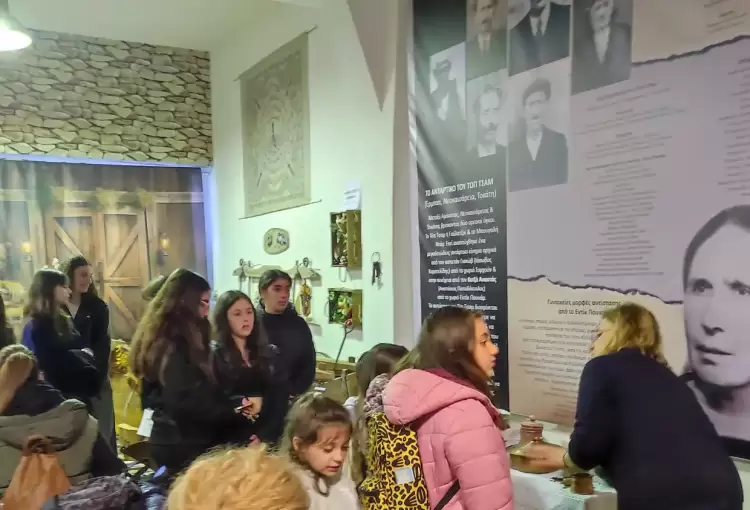 Πολιτιστικός Σύλλογος Σταθμού Κατερίνης: Επίσκεψη στη Μόνιμη Έκθεση Ιστορικής Μνήμης Νεοκαισάρειας Πολιτιστικός Σύλλογος Σταθμού Κατερίνης: Επίσκεψη στη Μόνιμη Έκθεση Ιστορικής Μνήμης Νεοκαισάρειας