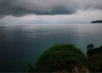 Πώς θα είναι ο καιρός σε Κατερίνη και Πιερία σήμερα Σάββατο, 22 Νοεμβρίου 2025: Νεφώσεις με τοπικές βροχές και καταιγίδες