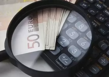 Τέσσερα μέτρα στήριξης για τους συνταξιούχους: Αυξήσεις, ενίσχυση και κατάργηση προσωπικής διαφοράς