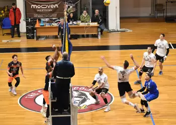 Ζαφειράκης Νάουσας - ΣΦΚ Πιερικός 0-3: Εύκολο απόγευμα (σετ 18-25,17-25, 16 - 25) Ζαφειράκης Νάουσας – ΣΦΚ Πιερικός 0 3