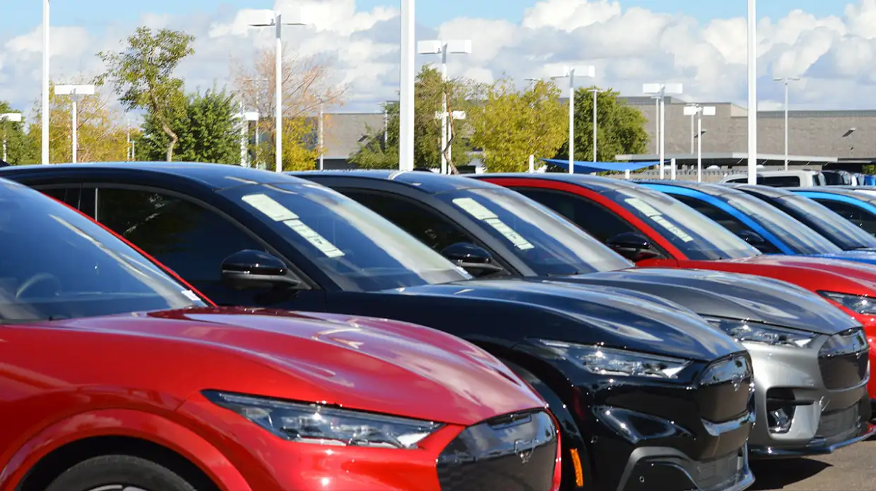 ΑΑΔΕ: Υποχρεωτικό Μητρώο για μεταχειρισμένα ΙΧ – Τι αλλάζει στην αγορά ΑΑΔΕ: Υποχρεωτικό Μητρώο για μεταχειρισμένα ΙΧ – Τι αλλάζει στην αγορά