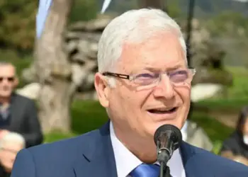 Αφιέρωμα στον Νίκο Παπακωνσταντίνου - Τον τελευταίο επιζώντα της Μάχης του Λιτοχώρου. Αφιέρωμα στον Νίκο Παπακωνσταντίνου – Τον τελευταίο επιζώντα της Μάχης του Λιτοχώρου.