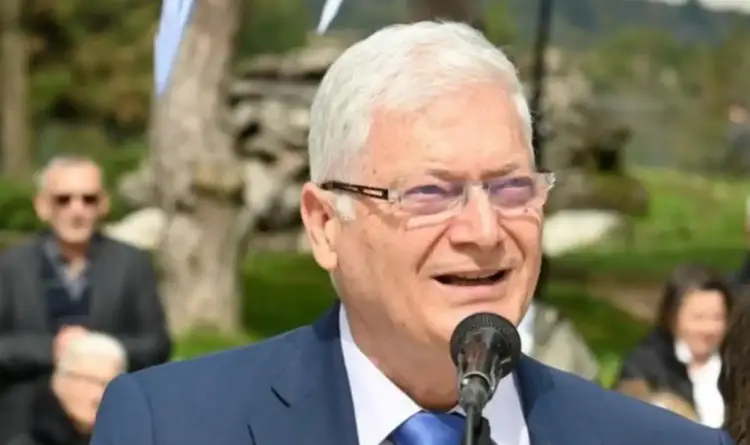 Αφιέρωμα στον Νίκο Παπακωνσταντίνου - Τον τελευταίο επιζώντα της Μάχης του Λιτοχώρου. Αφιέρωμα στον Νίκο Παπακωνσταντίνου – Τον τελευταίο επιζώντα της Μάχης του Λιτοχώρου.