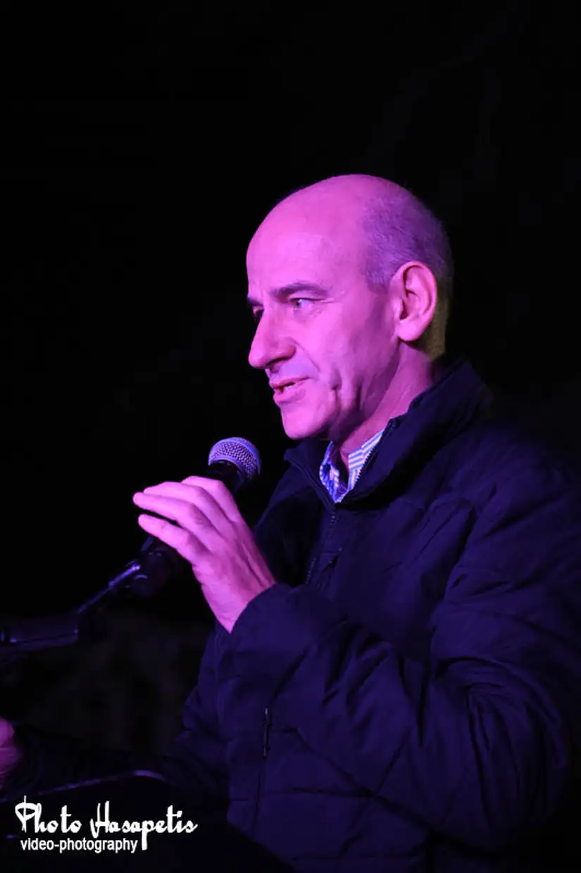 Βημα..τίζοντας: Άναμμα Χριστουγεννιάτικου δέντρου στο Αιγίνιο – Γιορτινή στιγμή στον Δήμο Πύδνας-Κολινδρού Άναμμα Χριστουγεννιάτικου δέντρου στο Αιγίνιο – Γιορτινή στιγμή στον Δήμο Πύδνας Κολινδρού