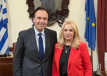 Άννα Μάνη Παπαδημητρίου: Εισηγήτρια στο Εμβληματικό Νομοσχέδιο για τον “ΦΑΡΟ”