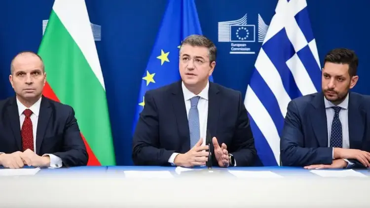 Ο άξονας Θεσσαλονίκη–Βουκουρέστι, ευρωπαϊκό ορόσημο, σύμφωνα με τον Απ. Τζιτζικώστα