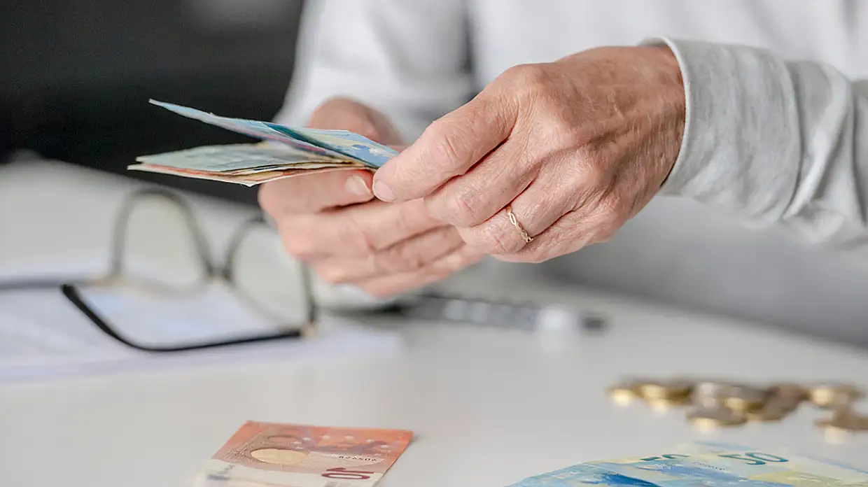 Καταργείται η προσωπική διαφορά – Τι αλλάζει για τους συνταξιούχους έως το 2027