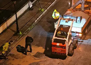 Κατερίνη: Αποκατάσταση φθορών στο οδόστρωμα που προκλήθηκαν από την έντονη βροχόπτωση (βίντεο)