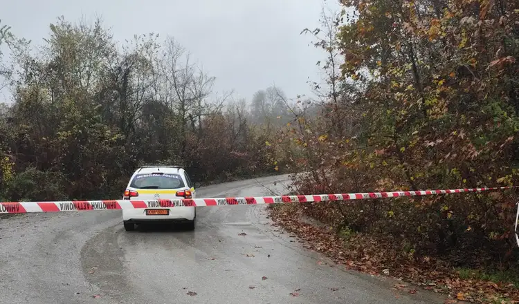 Κατερίνη: Κλείσιμο Ιρλανδικών Διαβάσεων από τον Δήμο, λόγω έντονων βροχοπτώσεων Κατερίνη: Κλείσιμο Ιρλανδικών Διαβάσεων από τον Δήμο, λόγω έντονων βροχοπτώσεων