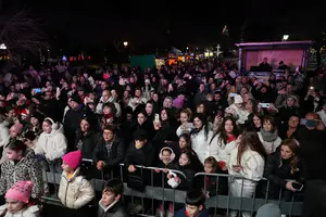 Κατερίνη - Πάρκο των Χρωμάτων: Αυξημένη προσέλευση και καθημερινές εκδηλώσεις (εικόνες) Κατερίνη – Πάρκο των Χρωμάτων: Αυξημένη προσέλευση και καθημερινές εκδηλώσεις