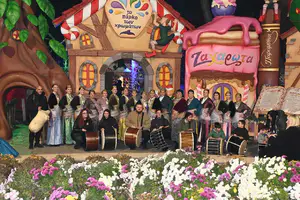 Κατερίνη - Πάρκο των Χρωμάτων: Αυξημένη προσέλευση και καθημερινές εκδηλώσεις (εικόνες) Κατερίνη – Πάρκο των Χρωμάτων: Αυξημένη προσέλευση και καθημερινές εκδηλώσεις