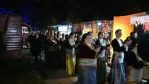 Κατερίνη - Πάρκο των Χρωμάτων: Αυξημένη προσέλευση και καθημερινές εκδηλώσεις (εικόνες) Κατερίνη – Πάρκο των Χρωμάτων: Αυξημένη προσέλευση και καθημερινές εκδηλώσεις