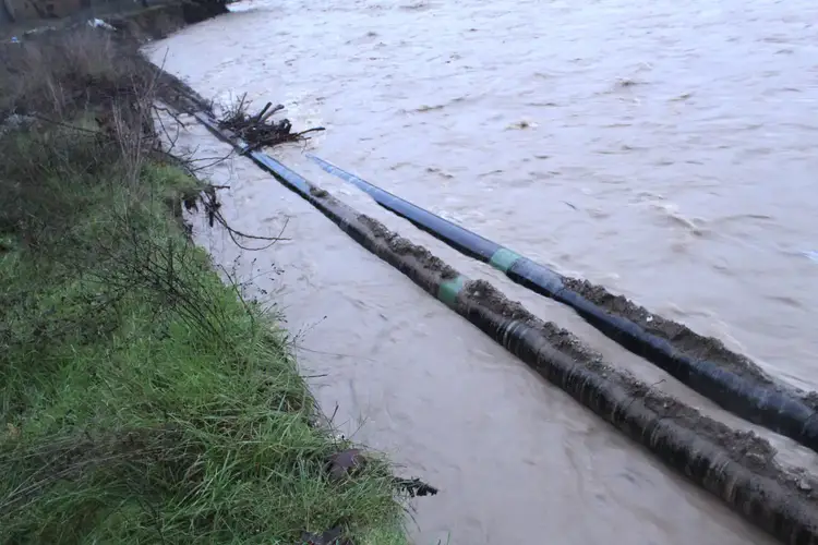 Κίνδυνος για τον αγωγό ύδρευσης Κατερίνης – Επείγουσα έκκληση Δήμου και ΔΕΥΑΚ για άμεση αντιστήριξη στον Αίσονα Κίνδυνος για τον αγωγό ύδρευσης Κατερίνης – Επείγουσα έκκληση Δήμου και ΔΕΥΑΚ για άμεση αντιστήριξη στον Αίσονα