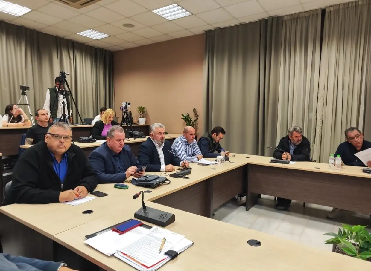 Κύριε Ντούμο, απαντήστε ξεκάθαρα... Κύριε Ντούμο, απαντήστε ξεκάθαρα…