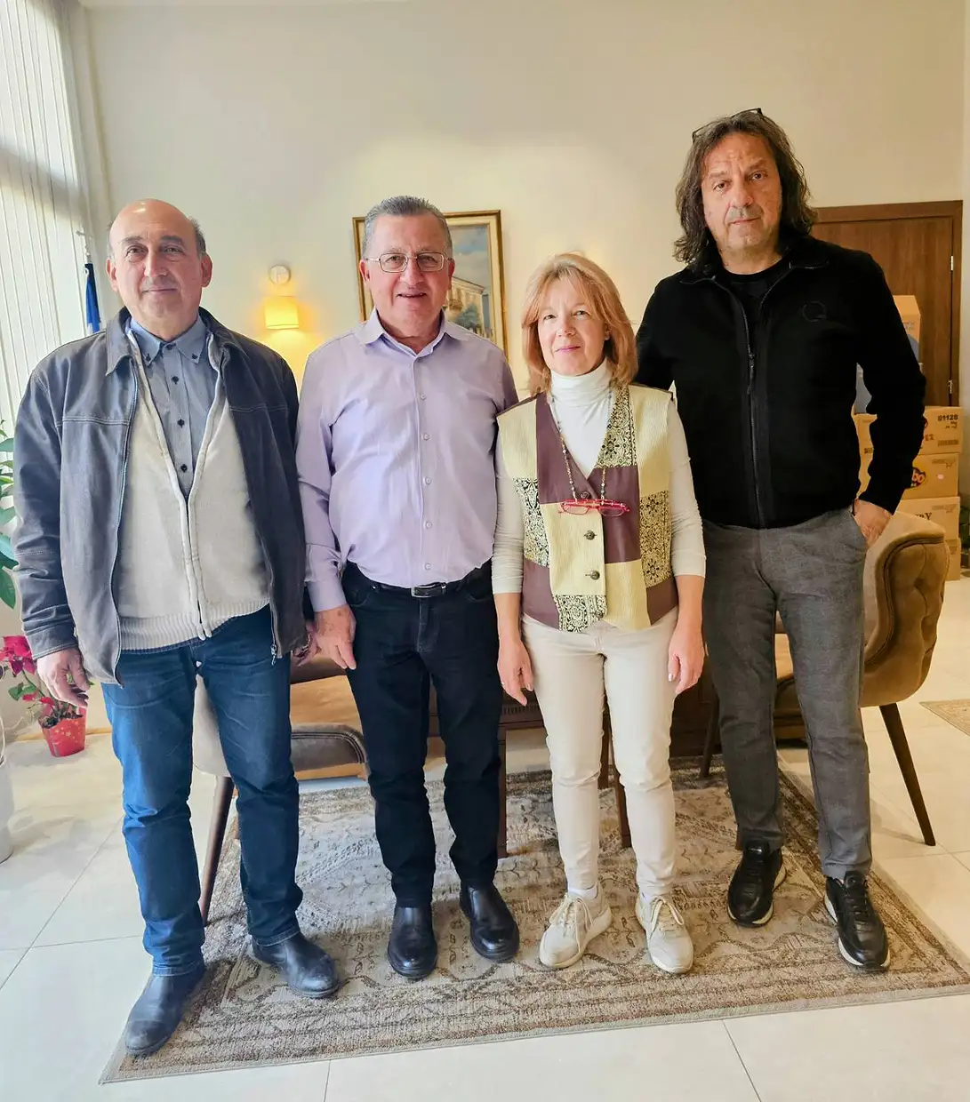 Η νέα Εκτελεστική Γραμματεία της ΑΔΕΔΥ Πιερίας στον Δήμαρχο Κατερίνης Η νέα Εκτελεστική Γραμματεία της ΑΔΕΔΥ Πιερίας στον Δήμαρχο Κατερίνης