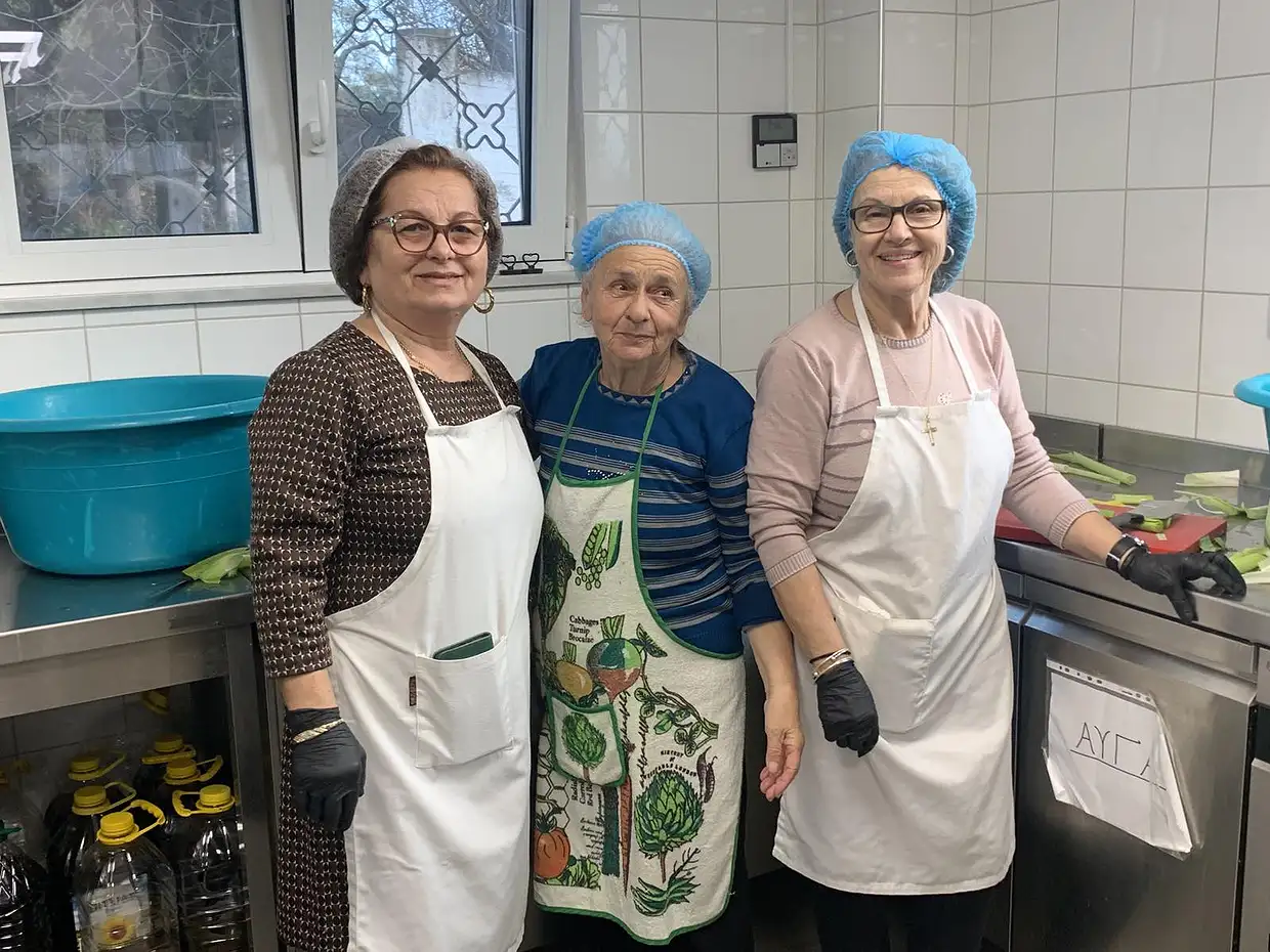 Οι Βουλευτές Πιερίας ΝΔ στο γηροκομείο: Βοήθεια στα συσσίτια Οι Βουλευτές Πιερίας ΝΔ στο γηροκομείο: Βοήθεια στα συσσίτια