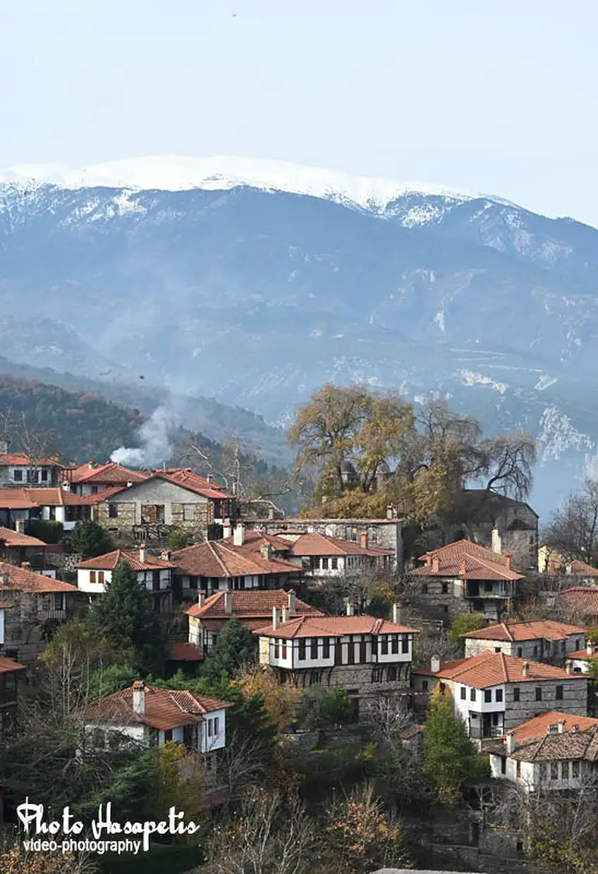 Παλαιός Παντελεήμονας: ο παραμυθένιος οικισμός της Πιερίας Παλαιός Παντελεήμονας: ο παραμυθένιος οικισμός της Πιερίας