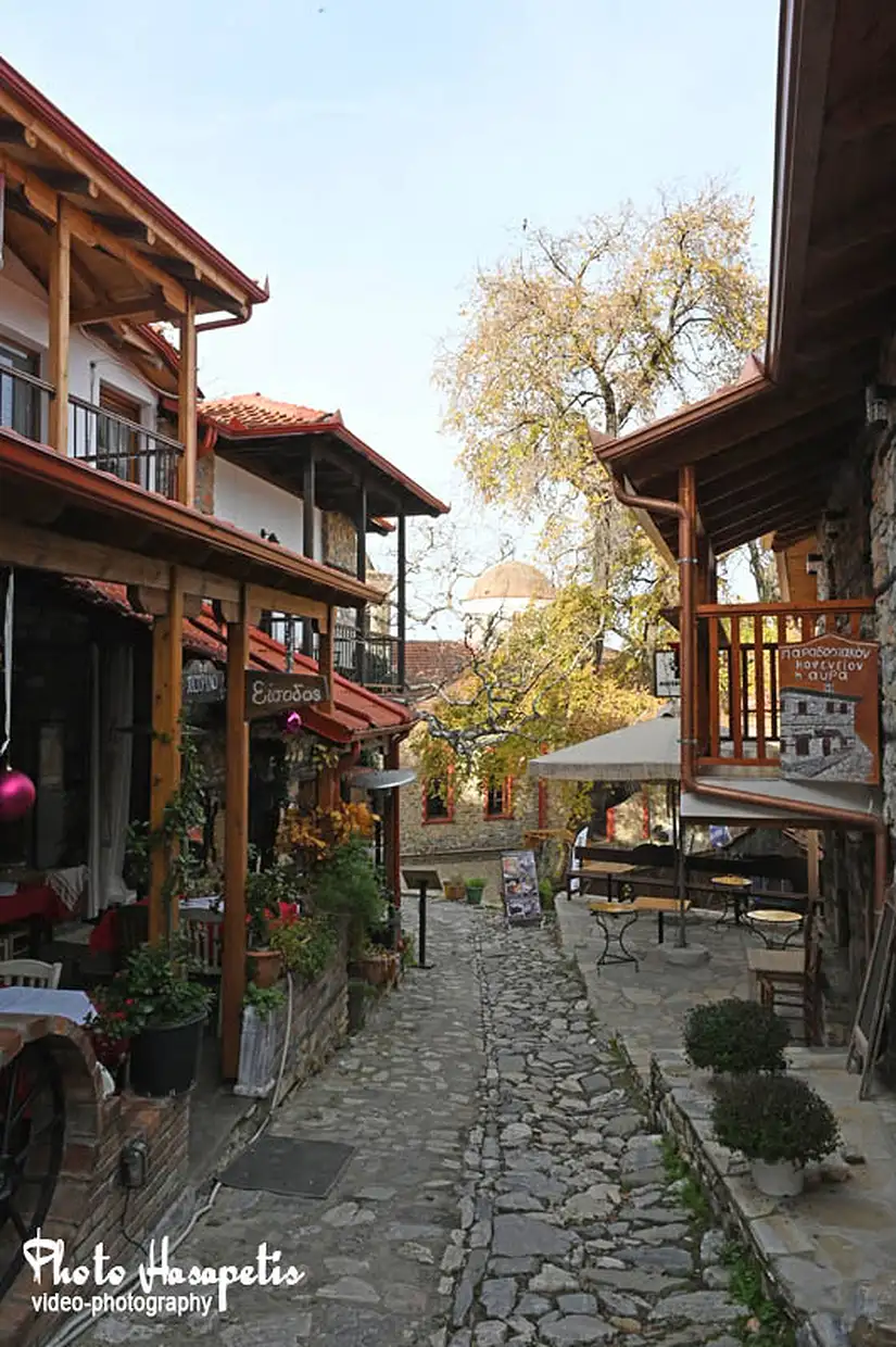 Παλαιός Παντελεήμονας: ο παραμυθένιος οικισμός της Πιερίας Παλαιός Παντελεήμονας: ο παραμυθένιος οικισμός της Πιερίας