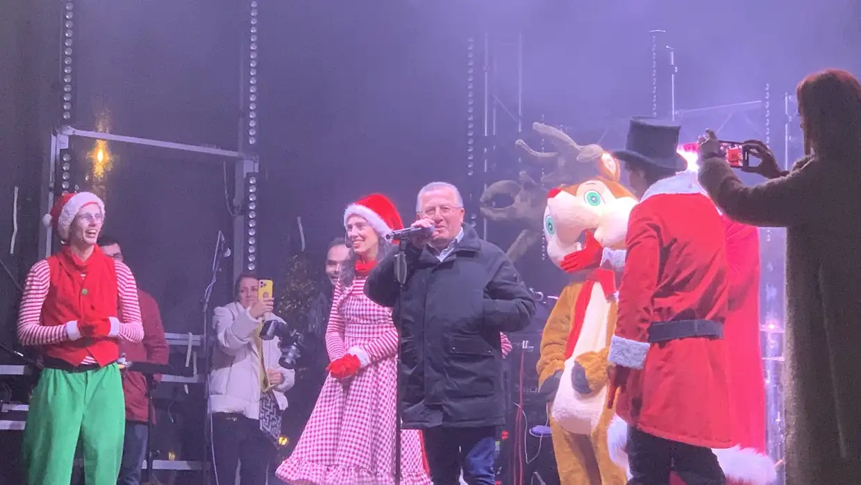 Πάρκο των Χρωμάτων: Λαμπερή έναρξη με την Κλαυδία (φωτορεπορτάζ και βίντεο) Πάρκο των Χρωμάτων: Λαμπερή έναρξη με την Κλαυδία (φωτορεπορτάζ και βίντεο)