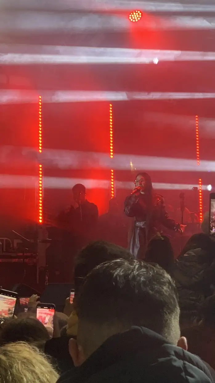 Πάρκο των Χρωμάτων: Λαμπερή έναρξη με την Κλαυδία (φωτορεπορτάζ και βίντεο) Πάρκο των Χρωμάτων: Λαμπερή έναρξη με την Κλαυδία (φωτορεπορτάζ και βίντεο)