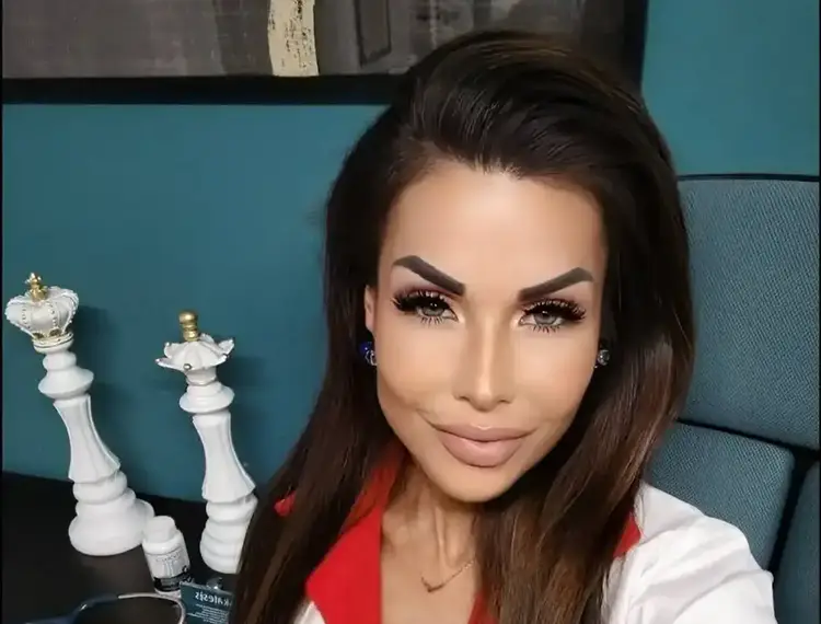 Παχυσαρκία και Υγεία του Δέρματος: Πώς επηρεάζεται το δέρμα και σύγχρονες ιατρικές μέθοδοι αντιμετώπισης Παχυσαρκία και Υγεία του Δέρματος: Πώς επηρεάζεται το δέρμα και σύγχρονες ιατρικές μέθοδοι αντιμετώπισης