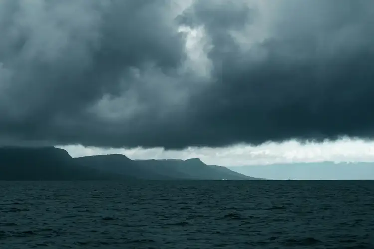 Πώς θα είναι ο καιρός σε Κατερίνη και Πιερία σήμερα Πέμπτη, 04 Δεκεμβρίου 2025: Κακοκαιρία με βροχές και σποραδικές καταιγίδες