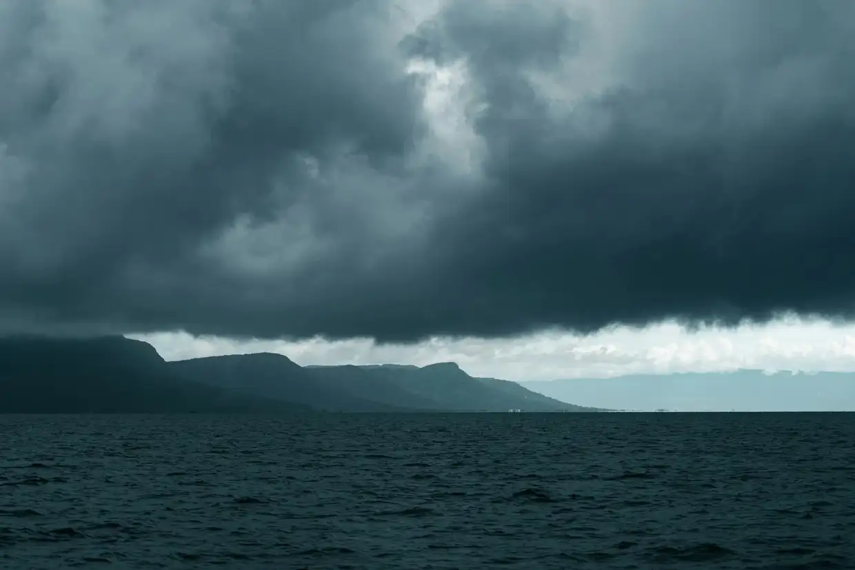 Πώς θα είναι ο καιρός σε Κατερίνη και Πιερία σήμερα Πέμπτη, 04 Δεκεμβρίου 2025: Κακοκαιρία με βροχές και σποραδικές καταιγίδες