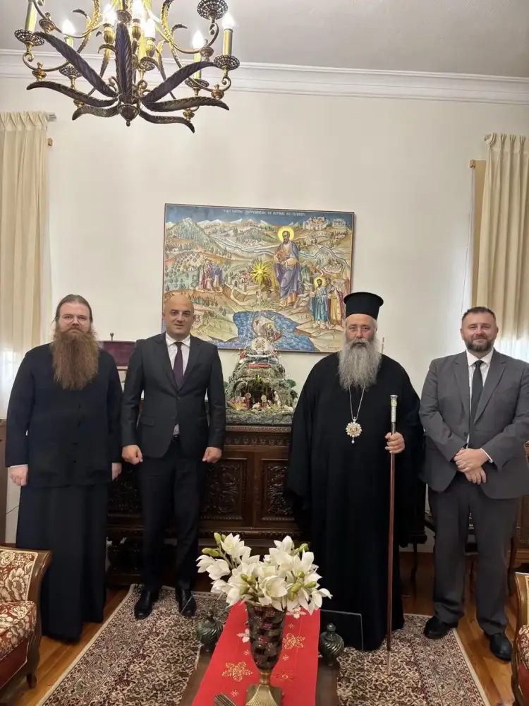 Ο Πρέσβης της Σερβίας στη Μητρόπολη Κίτρους Ο Πρέσβης της Σερβίας στη Μητρόπολη Κίτρους