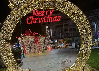 Προτείνω από σήμερα να λέμε: Καλά Χριστούγεννα!... Προτείνω από σήμερα να λέμε: Καλά Χριστούγεννα!…