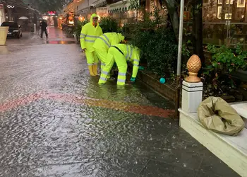Προβλήματα με τη βροχή σε κεντρικούς δρόμους της Κατερίνης
