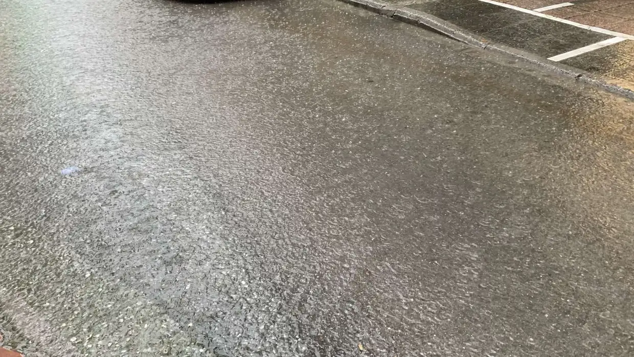 Προβλήματα με τη βροχή σε κεντρικούς δρόμους της Κατερίνης