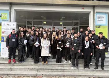 Συμμετοχή του 1ου ΓΕΛ Κατερίνης στο 10ο Ευρωπαϊκό Μαθητικό Συνέδριο Συμμετοχή του 1ου ΓΕΛ Κατερίνης στο 10ο Ευρωπαϊκό Μαθητικό Συνέδριο