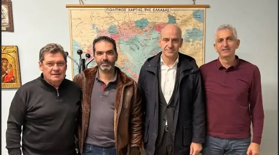 Συνάντηση Φώντα Μπαραλιάκου με ΚΤΕΛ Πιερίας για τις νέες διαγωνιστικές διαδικασίες συγκοινωνιών