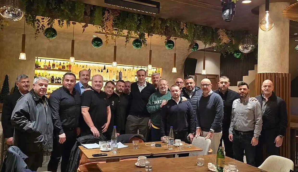 Συνάντηση με τους εκπροσώπους του κλάδου της εστίασης από όλη την Ελλάδα είχε ο Γρηγόρης Δημητριάδης Συνάντηση με τους εκπροσώπους του κλάδου της εστίασης από όλη την Ελλάδα είχε ο Γρηγόρης Δημητριάδης