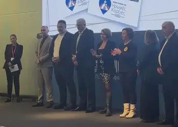 Το βραβείο Φιλοζωίας «Ηρωικές Καρδιές» 2025 στον πρ. Αντιδήμαρχο Θωμά Αναστασιάδη Το βραβείο Φιλοζωίας «Ηρωικές Καρδιές» 2025 στον πρ. Αντιδήμαρχο Θωμά Αναστασιάδη